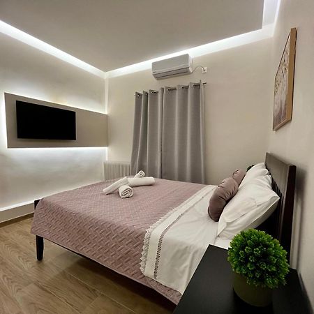 Emerald Luxury Apartments - Ath Airport Spáta エクステリア 写真