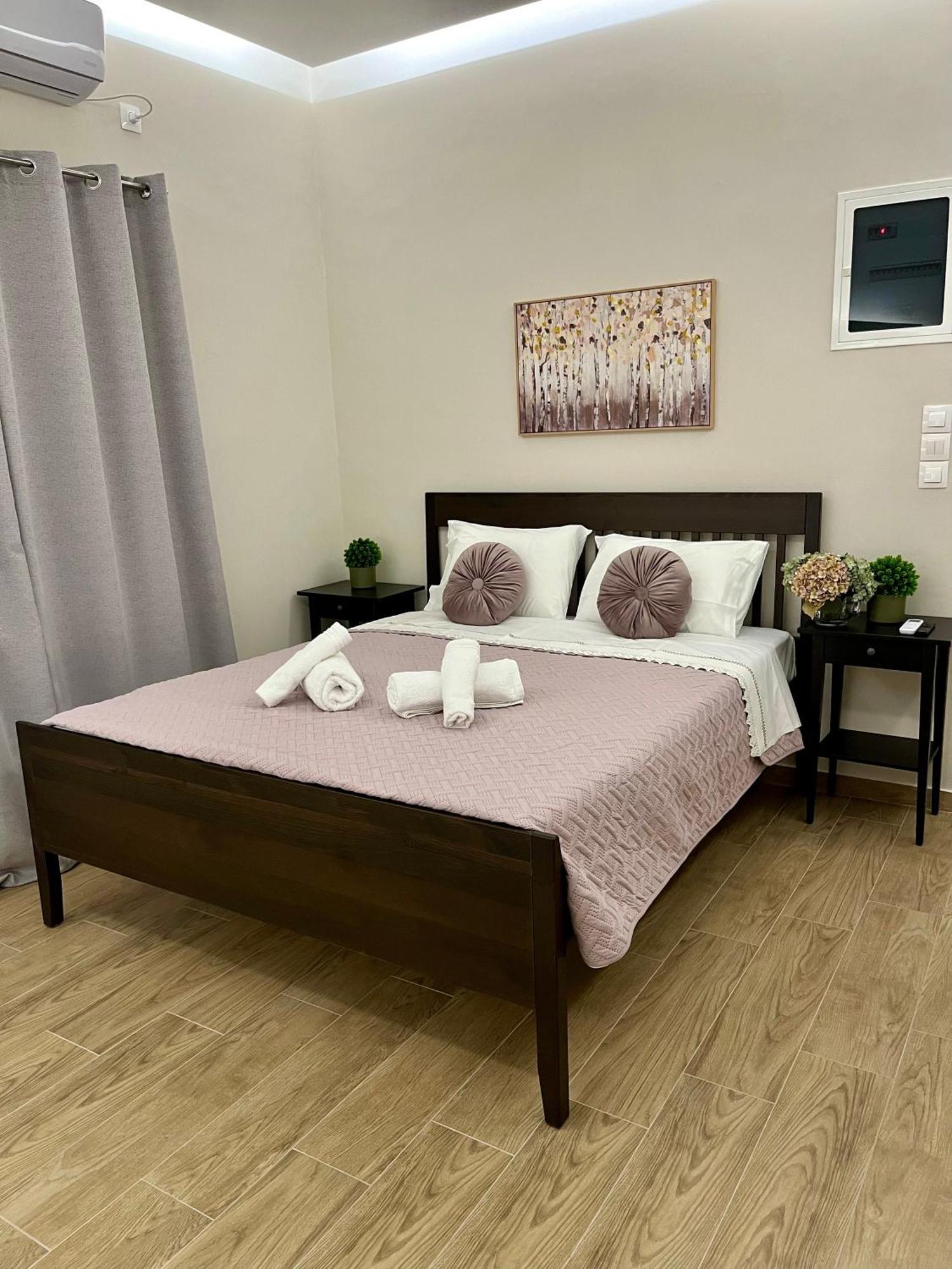 Emerald Luxury Apartments - Ath Airport Spáta エクステリア 写真