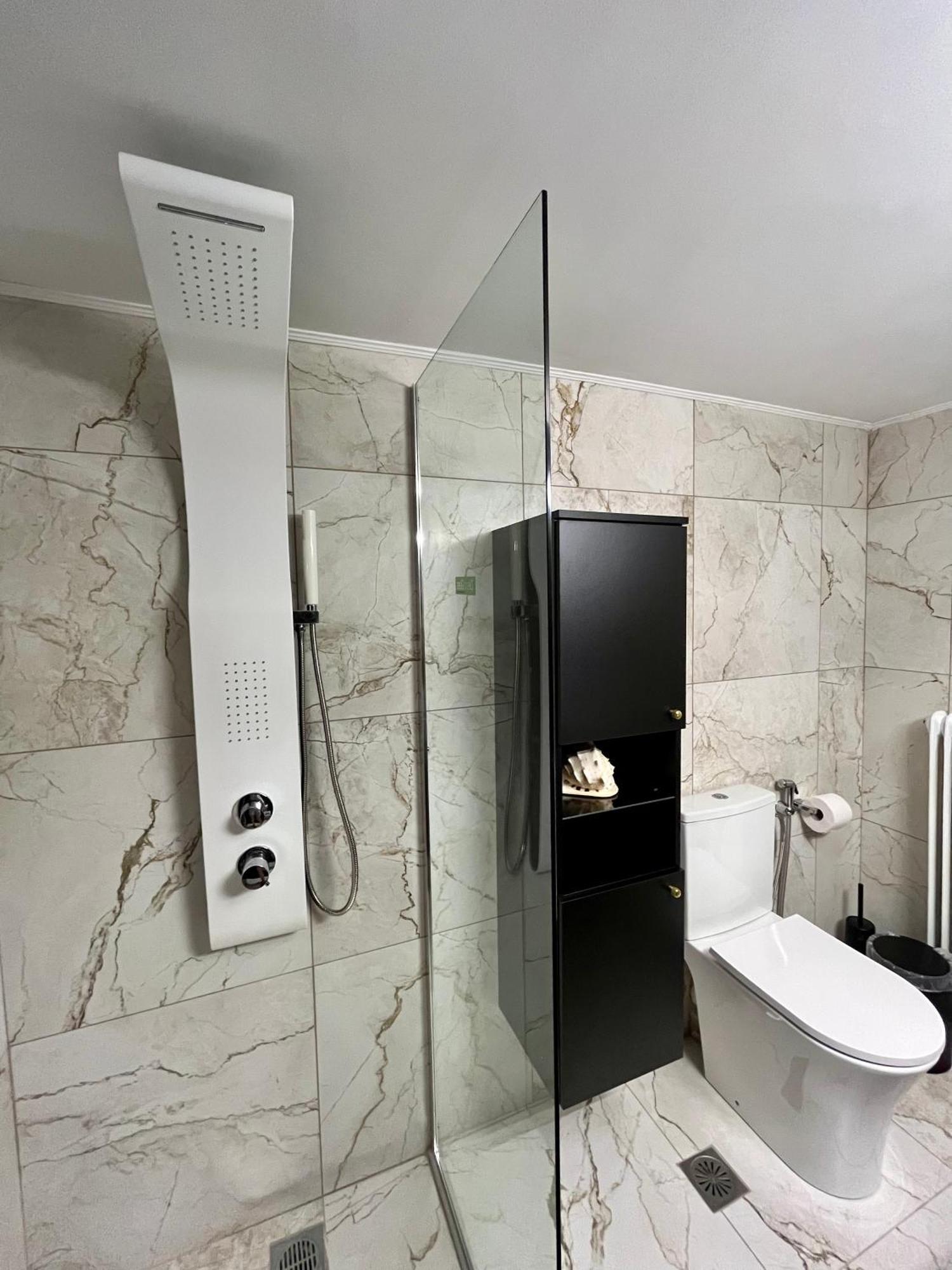 Emerald Luxury Apartments - Ath Airport Spáta エクステリア 写真