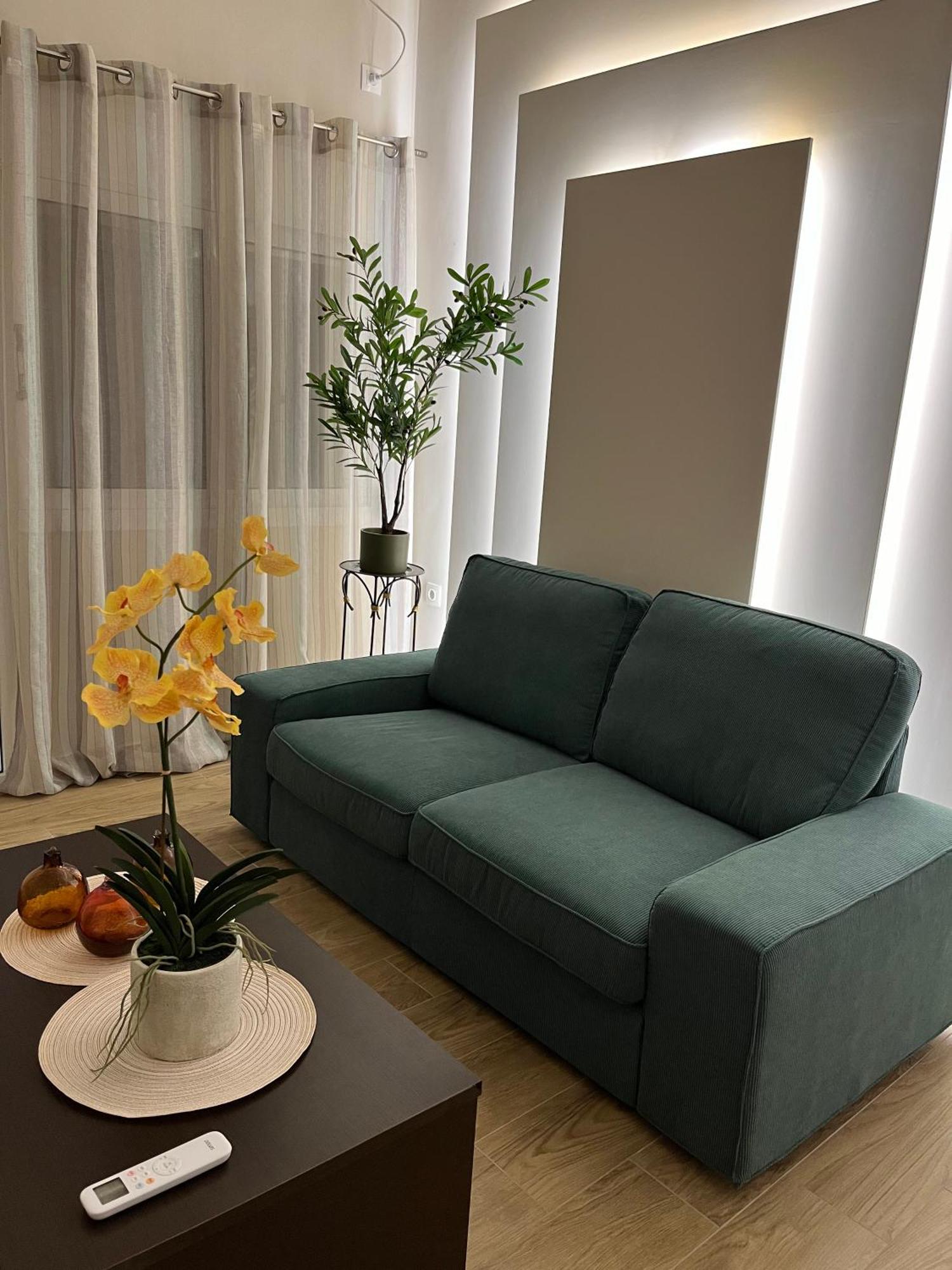 Emerald Luxury Apartments - Ath Airport Spáta エクステリア 写真